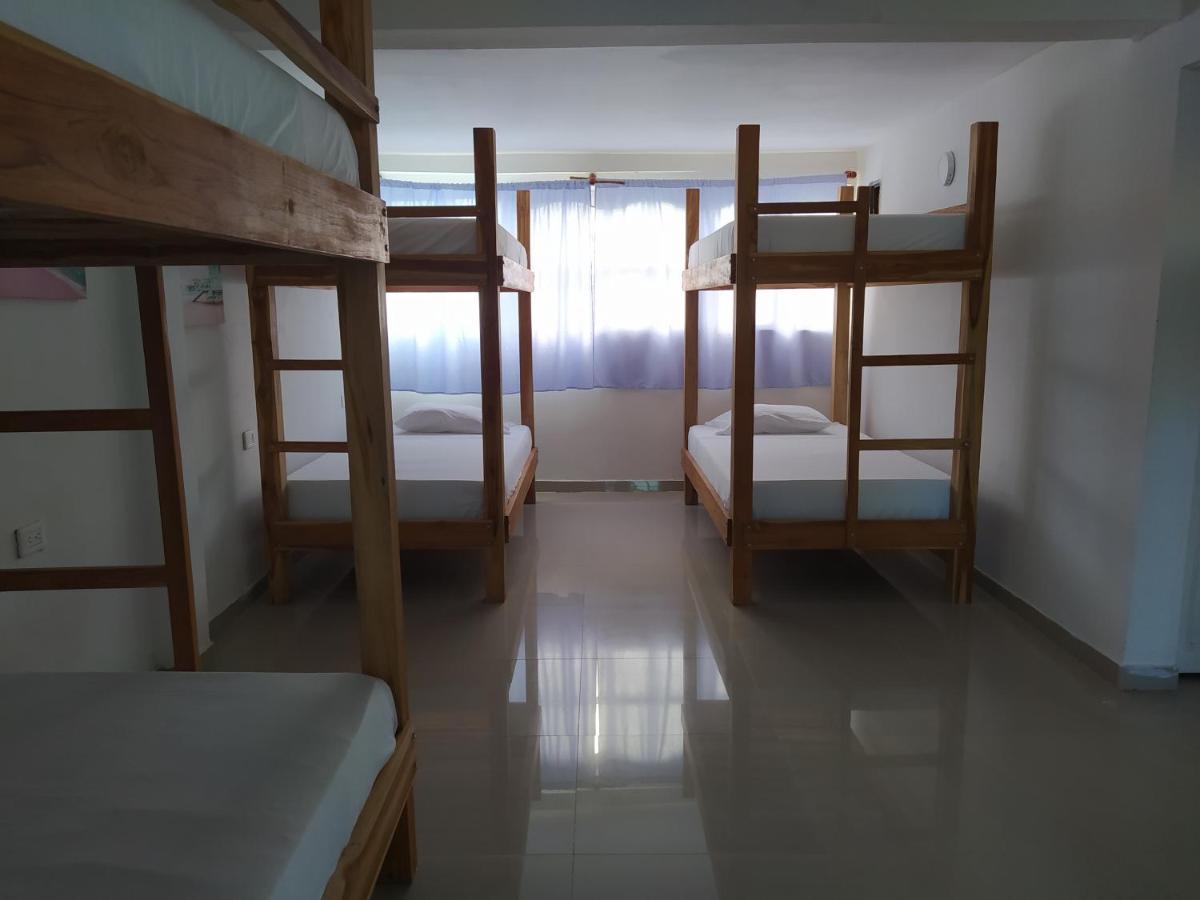 El Chiringuito Hostel Cartagena Luaran gambar